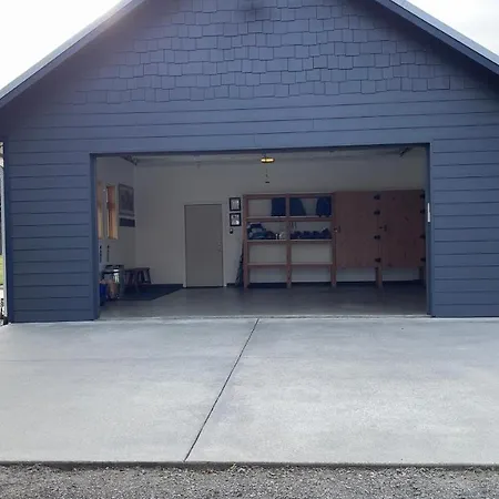 Olympic Discovery Cottage